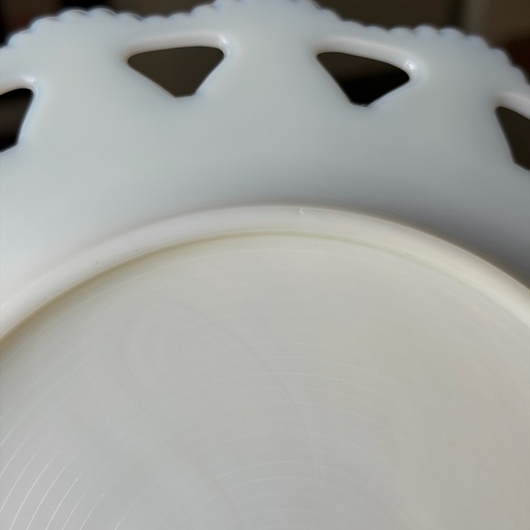 Vintage Milk Glass Plate - Picture 5 of 6